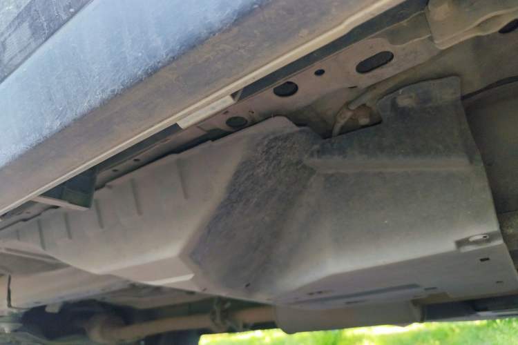 Used Haval M6 2018 1.5T DCT Two-Wheel Drive Elite Model Chassis Rear Left