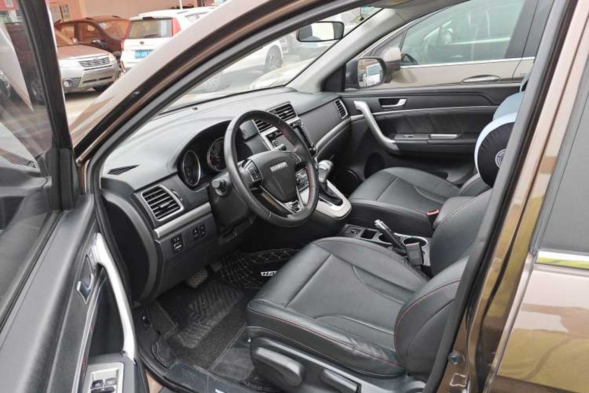 Used Haval M6 2018 Revised Version 1.5T DCT Two-Wheel Drive Elite Edition Driver Seat