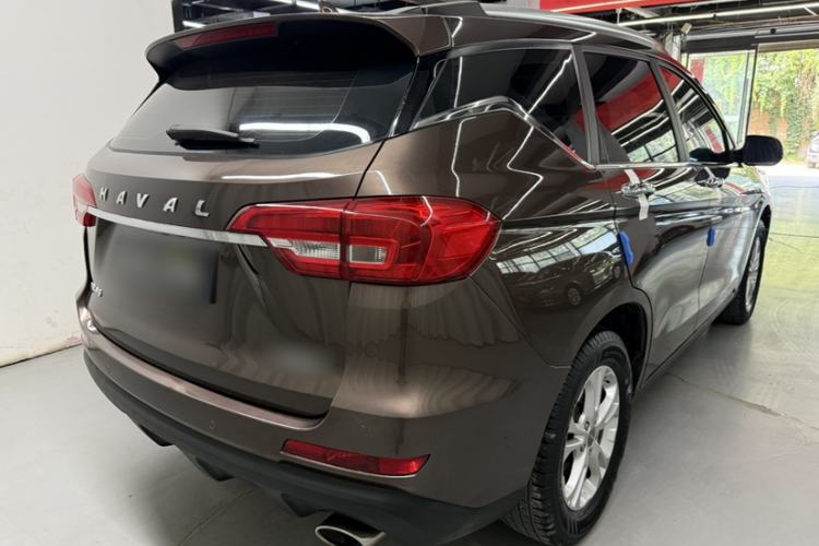 Used Haval M6 2018 1.5T DCT Two-Wheel Drive Elite Model Exterior 8