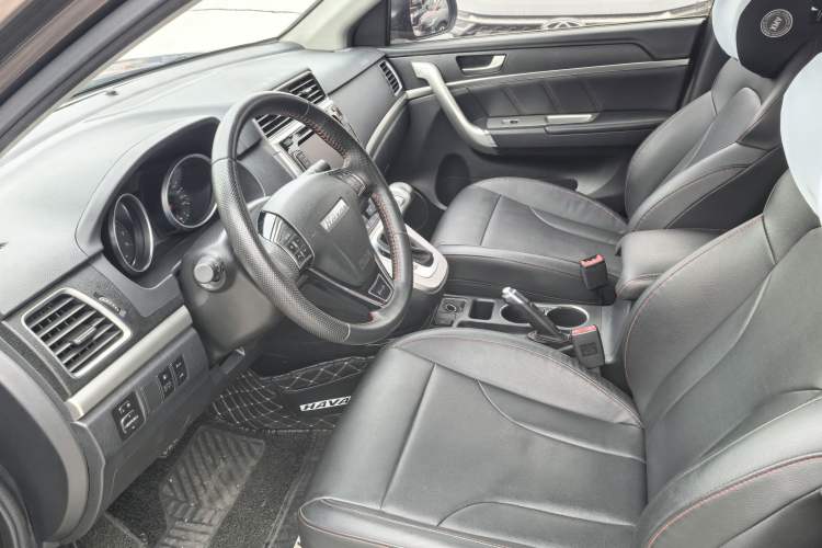Used Haval M6 2018 Revised Version 1.5T DCT Two-Wheel Drive Elite Edition Interior 2