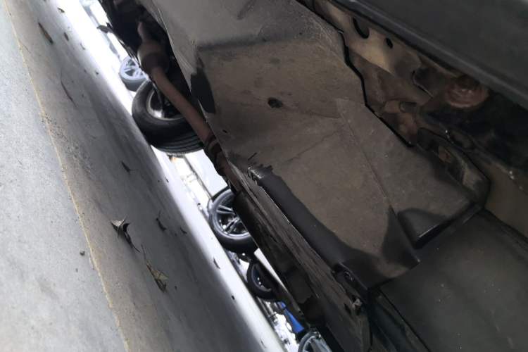 Used Haval M6 2018 1.5T Manual Two-Wheel Drive Elite Model Left Side Sill
