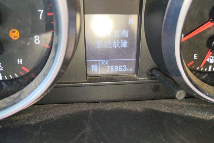Used Haval M6 2018 1.5T DCT Two-Wheel Drive Elite Model Odometer Close Up