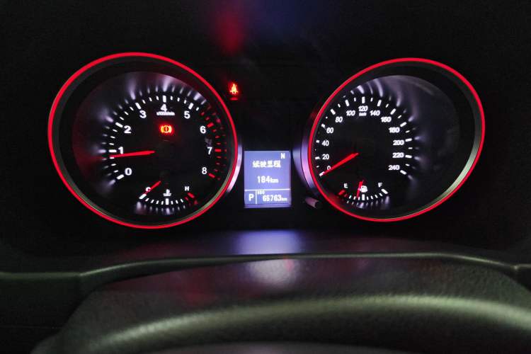 Used Haval M6 2018 Revised Version 1.5T DCT Two-Wheel Drive Elite Edition Odometer Close Up