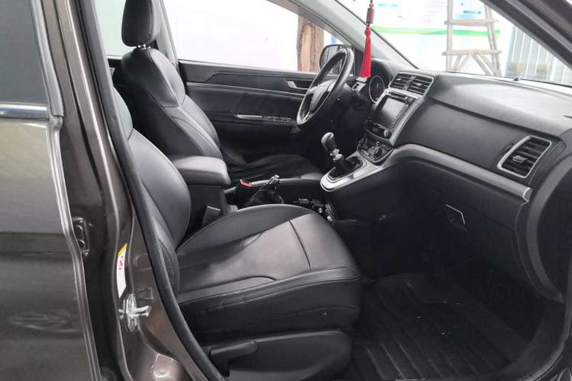 Used Haval M6 2018 1.5T Manual Two-Wheel Drive Elite Model Right Front Seat
