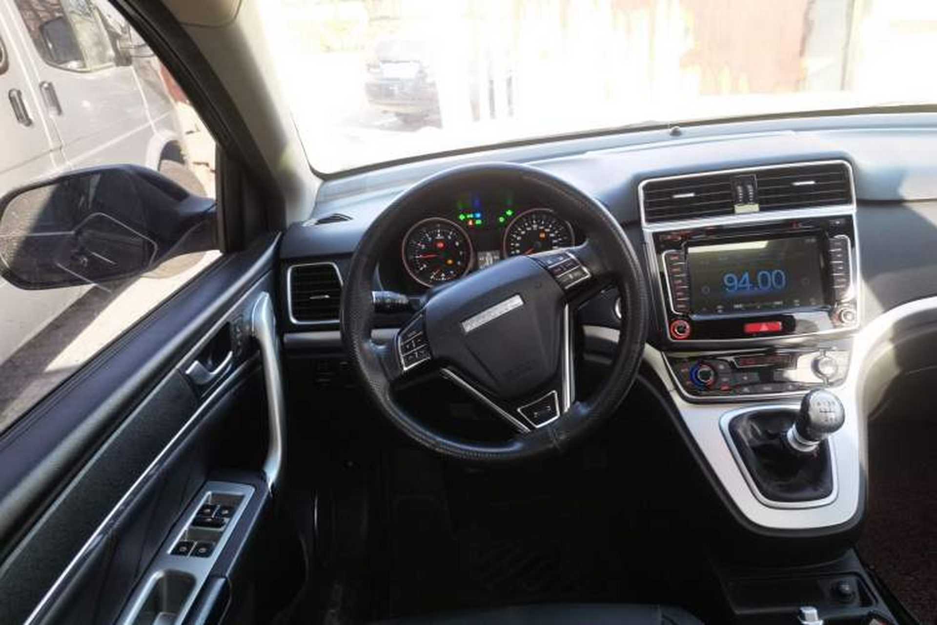 Used Haval M6 2018 1.5T Manual Two-Wheel Drive Elite Model Steering Wheel