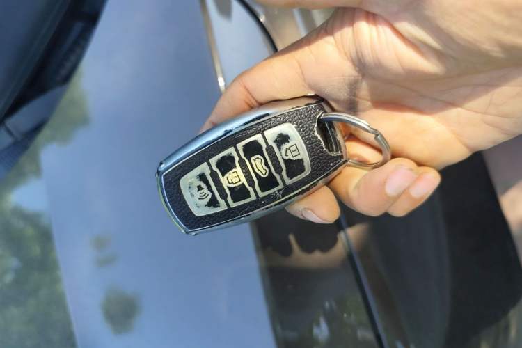 Used Haval M6 2018 1.5T DCT Two-Wheel Drive Elite Model Vehicle Key