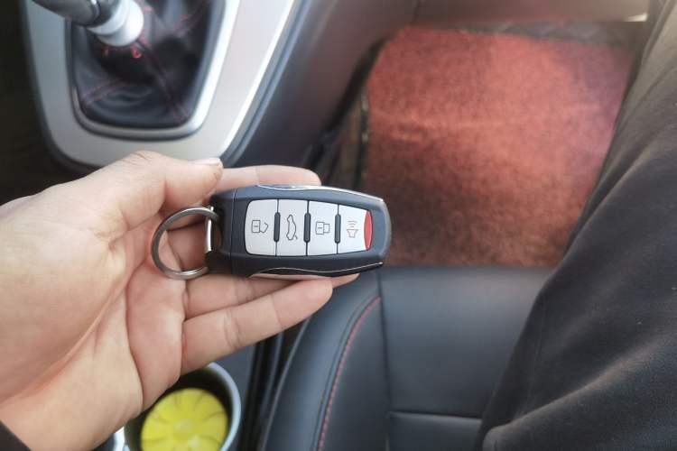 Used Haval M6 2018 1.5T Manual Two-Wheel Drive Elite Model Vehicle Key