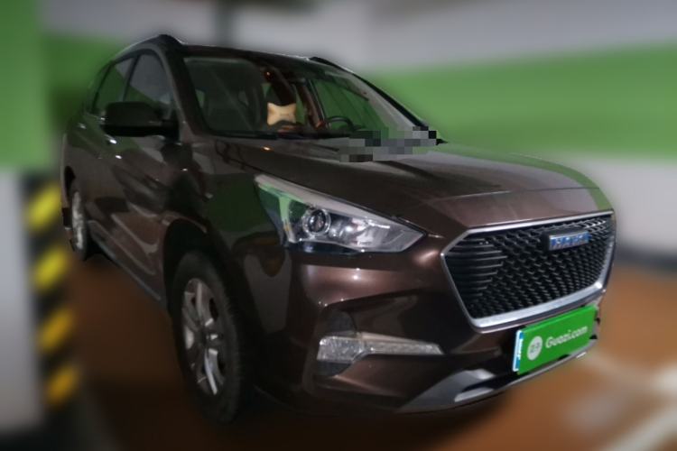 Used Haval M6 2018 1.5T Manual Two-Wheel Drive Elite Model Front Right 45 Deg