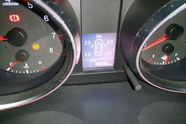Used Haval M6 2018 1.5T Manual Two-Wheel Drive Elite Model Odometer Close Up