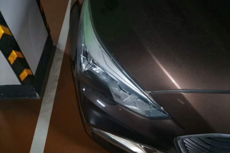 Used Haval M6 2018 1.5T Manual Two-Wheel Drive Elite Model Right Front Headlight