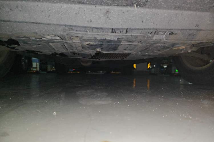 Used Haval M6 2018 1.5T DCT Two-Wheel Drive Elite Model Chassis Front