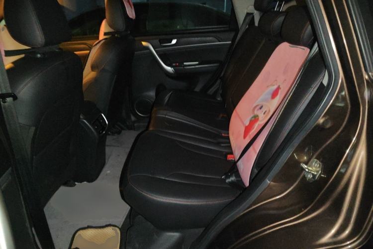 Used Haval M6 2018 1.5T DCT Two-Wheel Drive Elite Model Left Rear Seat
