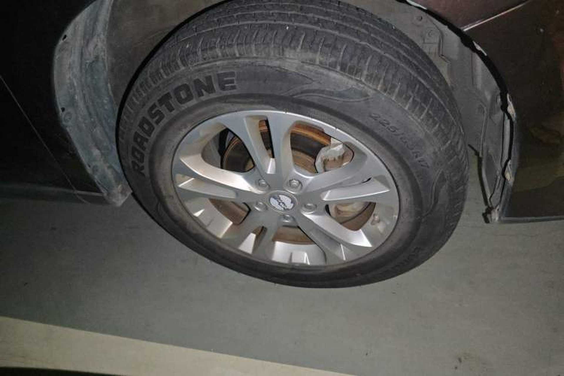 Used Haval M6 2018 1.5T DCT Two-Wheel Drive Elite Model Right Front Wheel Hub
