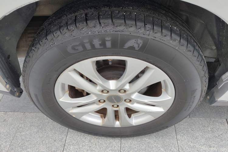 Used Haval M6 2018 Revised Version 1.5T DCT Two-Wheel Drive Elite Edition Exterior 8