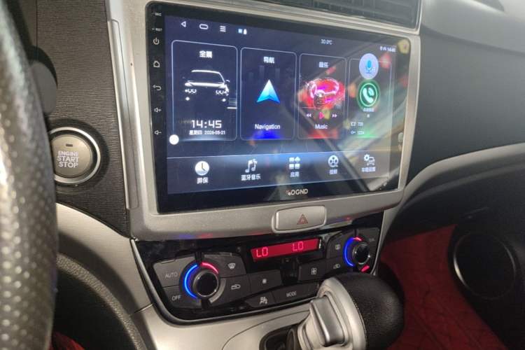 Used Haval M6 2018 Revised Version 1.5T DCT Two-Wheel Drive Elite Edition Audio And AC Panel