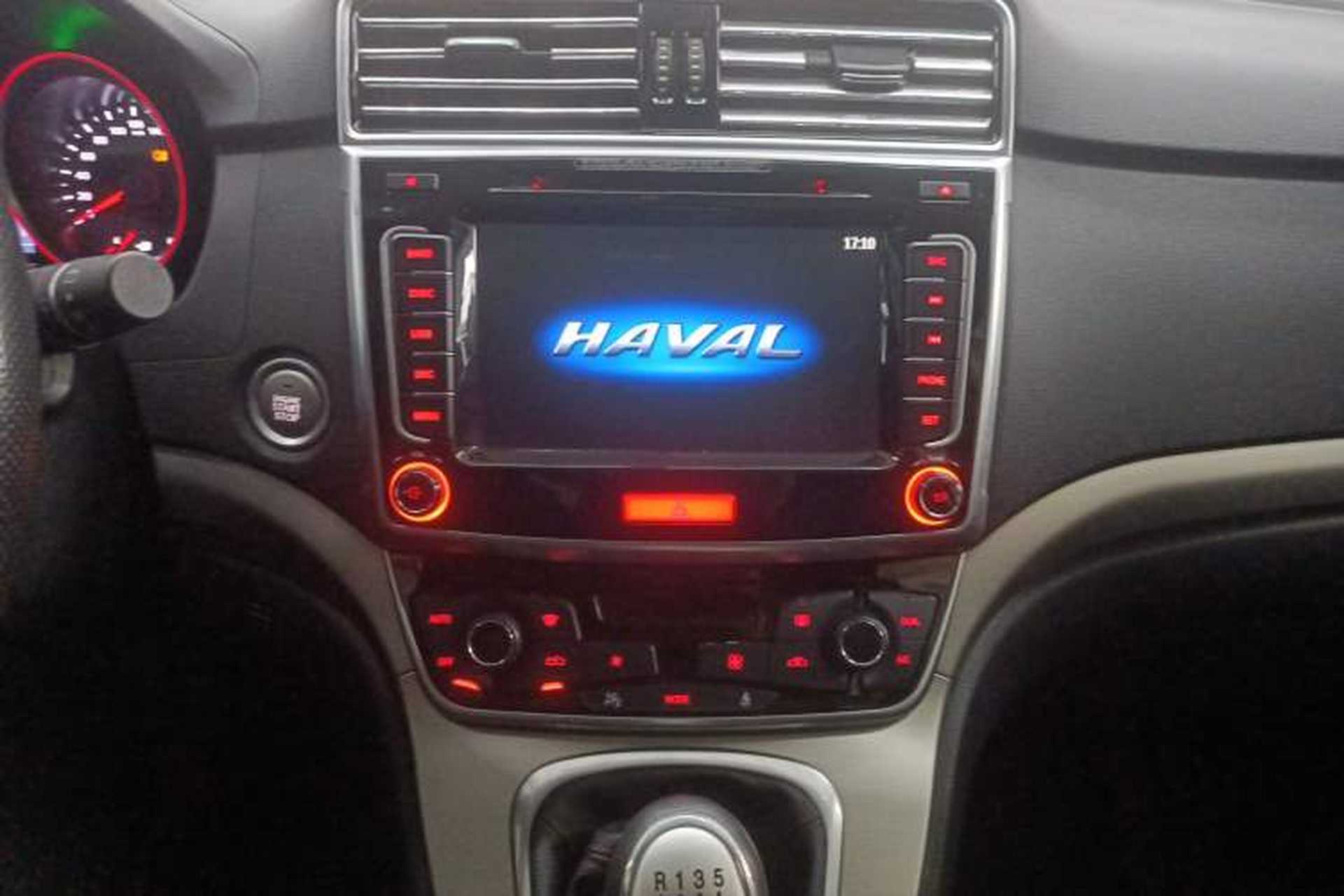 Used Haval M6 2018 1.5T Manual Two-Wheel Drive Elite Model Audio And AC Panel