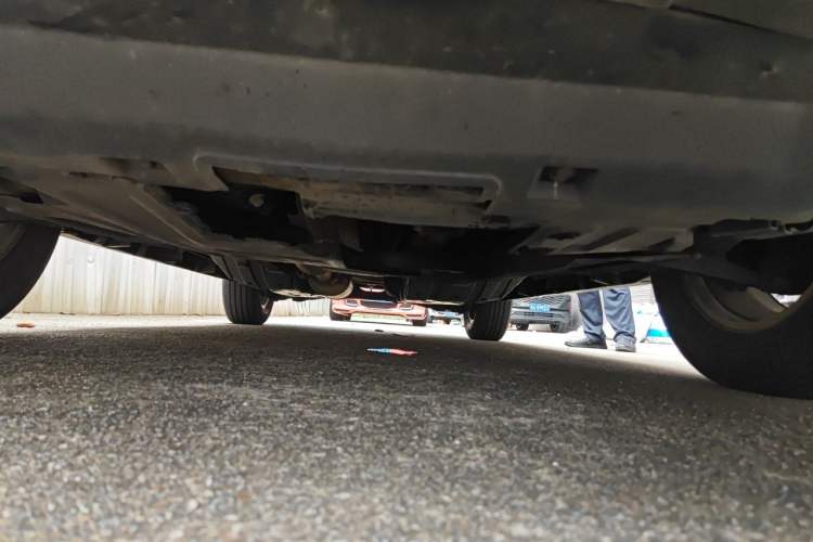 Used Haval M6 2018 1.5T Manual Two-Wheel Drive Elite Model Chassis Front