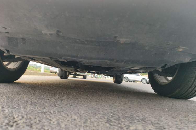 Used Haval M6 2018 1.5T Manual Two-Wheel Drive Elite Model Chassis Front