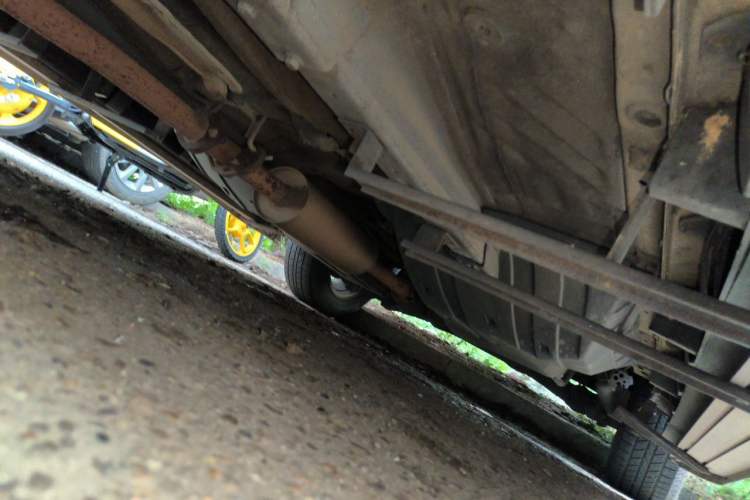 Used Haval M6 2018 1.5T Manual Two-Wheel Drive Elite Model Chassis Front Left