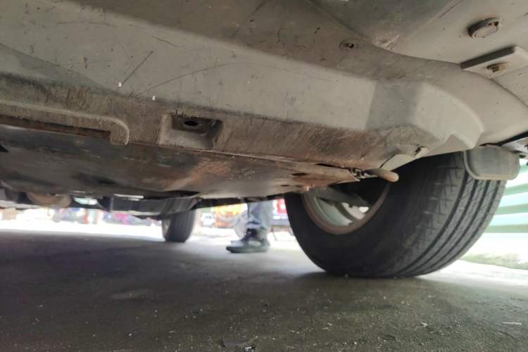 Used Haval M6 2018 Revised Version 1.5T DCT Two-Wheel Drive Elite Edition Chassis Front Left