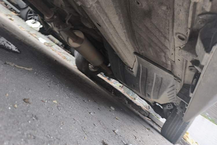 Used Haval M6 2018 1.5T DCT Two-Wheel Drive Elite Model Chassis Front Left