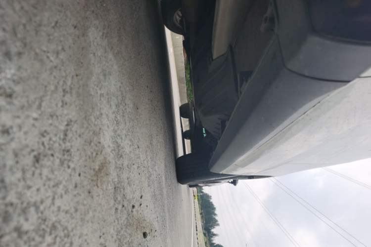 Used Haval M6 2018 1.5T Manual Two-Wheel Drive Elite Model Chassis Front Left
