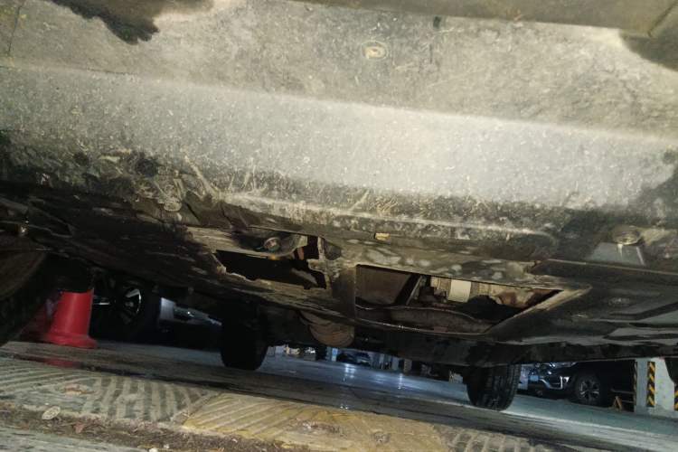 Used Haval M6 2018 1.5T Manual Two-Wheel Drive Elite Model Chassis Front