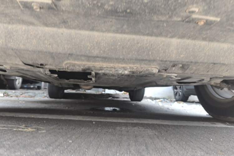 Used Haval M6 2018 1.5T DCT Two-Wheel Drive Elite Model Chassis Front