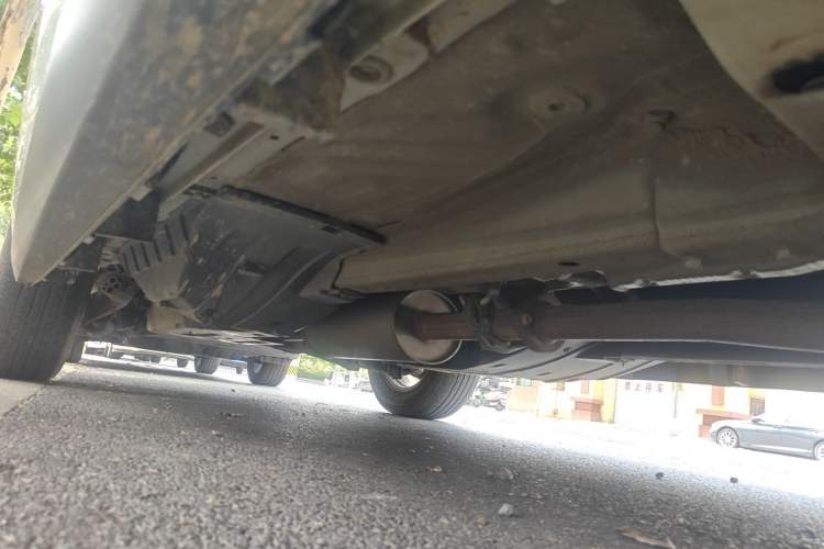 Used Haval M6 2018 Revised Version 1.5T DCT Two-Wheel Drive Elite Edition Chassis Front Right