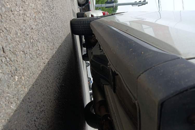 Used Haval M6 2018 1.5T Manual Two-Wheel Drive Urban Model Chassis Front Right