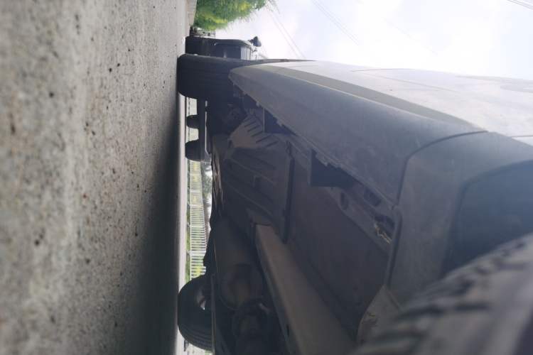 Used Haval M6 2018 1.5T Manual Two-Wheel Drive Elite Model Chassis Front Right