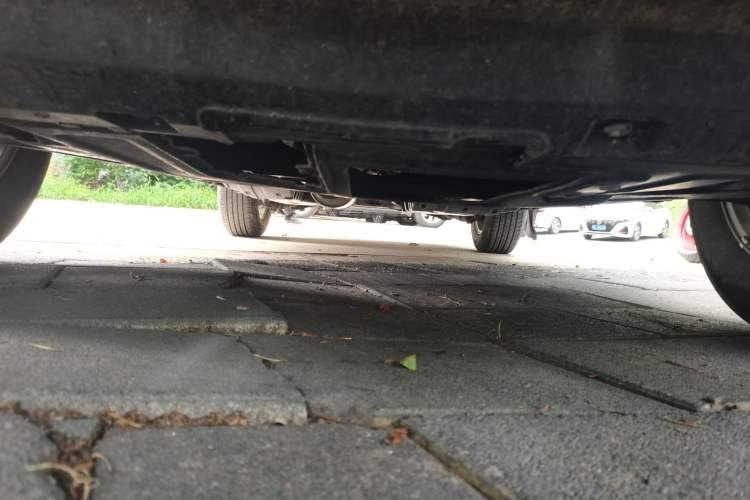 Used Haval M6 2018 1.5T Manual Two-Wheel Drive Elite Model Chassis Front