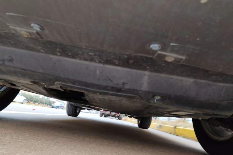 Used Haval M6 2018 1.5T DCT Two-Wheel Drive Elite Model Chassis Front
