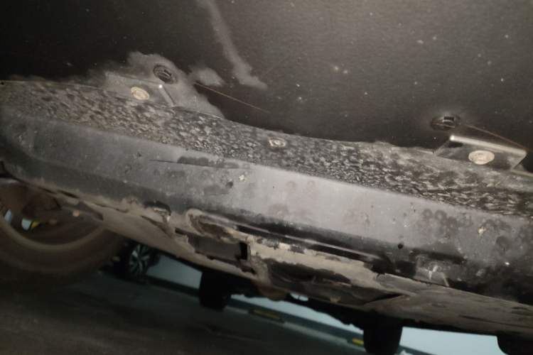 Used Haval M6 2018 1.5T Manual Two-Wheel Drive Elite Model Chassis Front