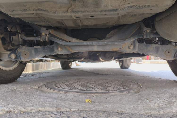 Used Haval M6 2018 1.5T Manual Two-Wheel Drive Elite Model Chassis Rear