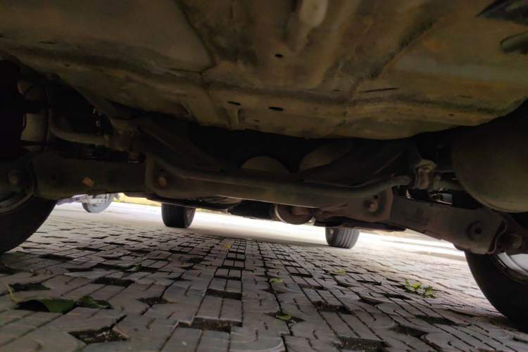 Used Haval M6 2018 1.5T Manual Two-Wheel Drive Elite Model Chassis Rear