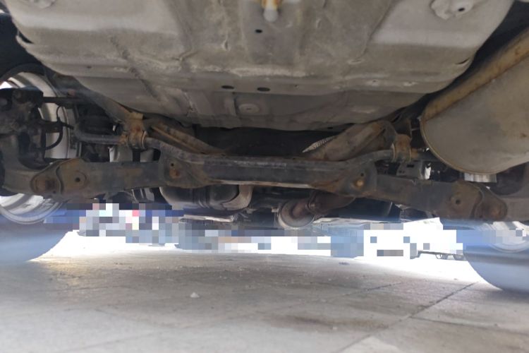 Used Haval M6 2018 Revised Version 1.5T DCT Two-Wheel Drive Elite Edition Chassis Rear