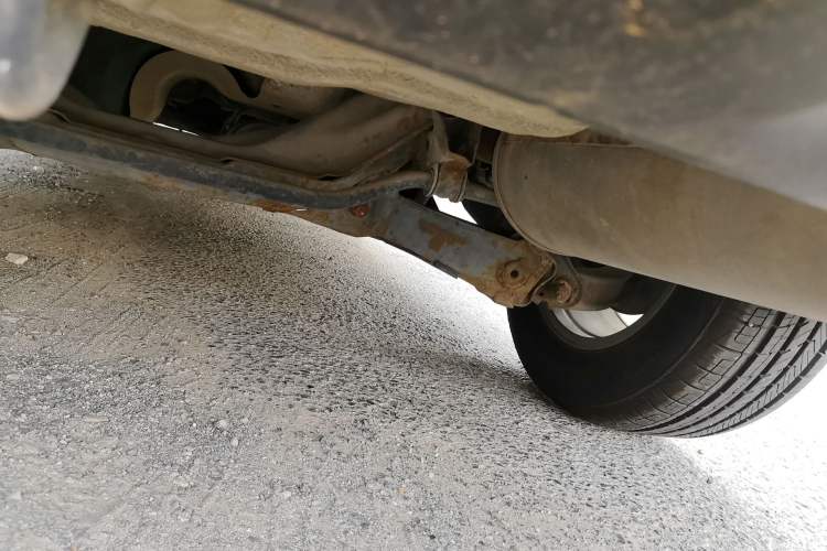 Used Haval M6 2018 1.5T Manual Two-Wheel Drive Elite Model Chassis Rear