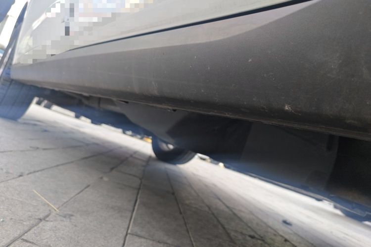 Used Haval M6 2018 Revised Version 1.5T DCT Two-Wheel Drive Elite Edition Chassis Rear Left