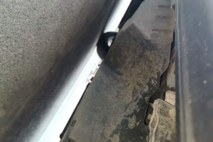 Used Haval M6 2018 1.5T DCT Two-Wheel Drive Elite Model Chassis Rear Left
