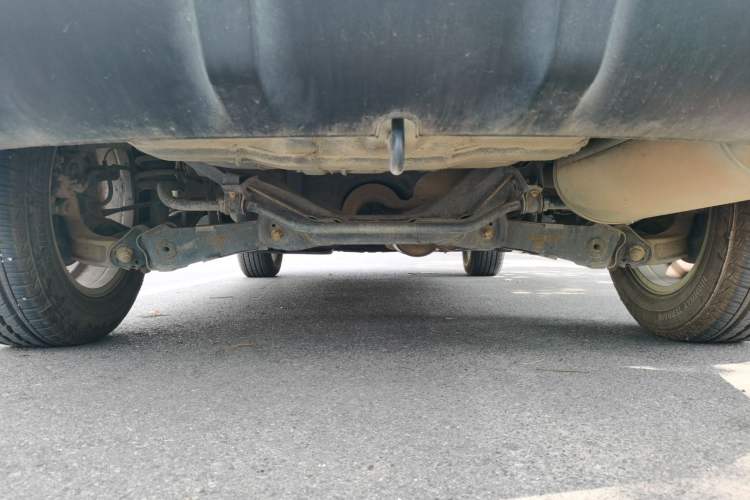 Used Haval M6 2018 Revised Version 1.5T DCT Two-Wheel Drive Elite Edition Chassis Rear