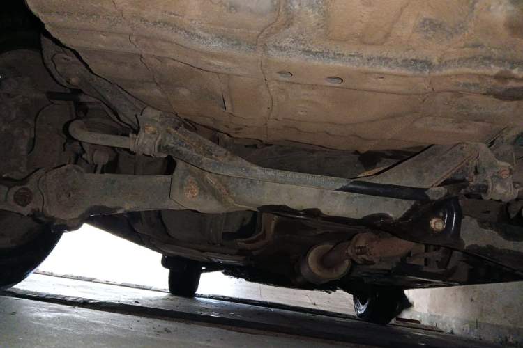 Used Haval M6 2018 1.5T Manual Two-Wheel Drive Elite Model Chassis Rear