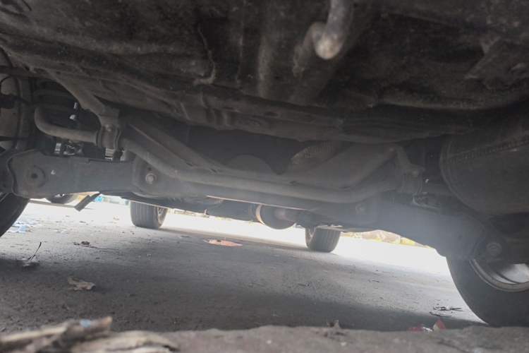 Used Haval M6 2018 1.5T DCT Two-Wheel Drive Elite Model Chassis Rear
