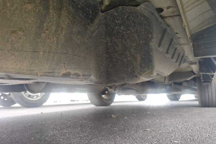 Used Haval M6 2018 Revised Version 1.5T DCT Two-Wheel Drive Elite Edition Chassis Rear Right