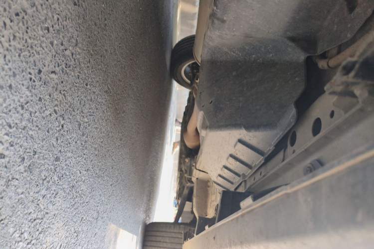 Used Haval M6 2018 1.5T Manual Two-Wheel Drive Elite Model Chassis Rear Right