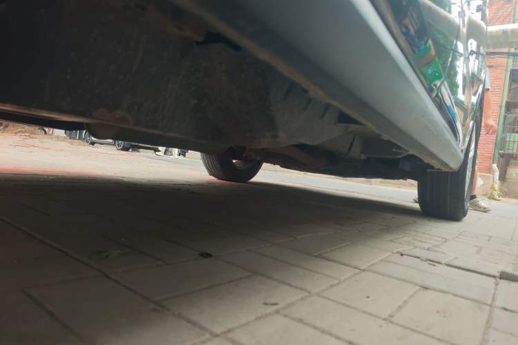 Used Haval M6 2018 Revised Version 1.5T DCT Two-Wheel Drive Elite Edition Chassis Rear Right