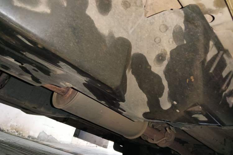 Used Haval M6 2018 1.5T Manual Two-Wheel Drive Elite Model Chassis Rear Right