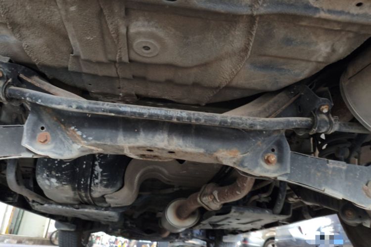Used Haval M6 2018 1.5T Manual Two-Wheel Drive Elite Model Chassis Rear