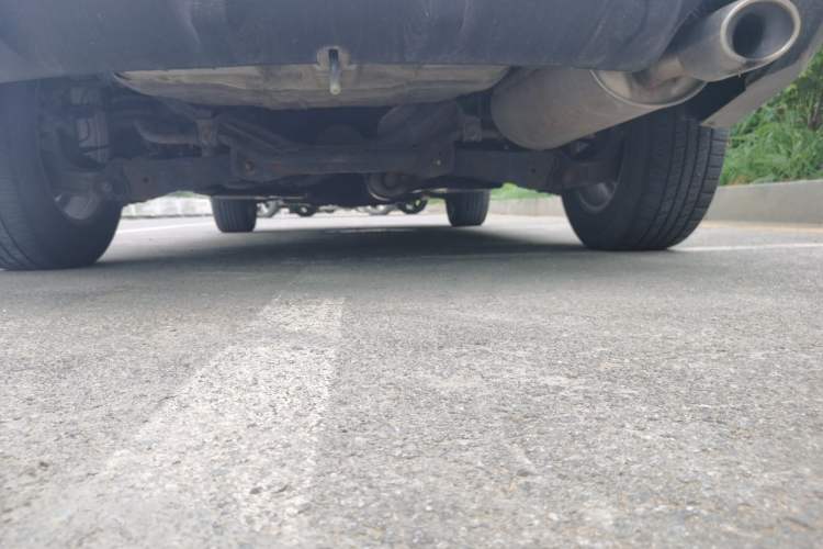 Used Haval M6 2018 1.5T Manual Two-Wheel Drive Elite Model Chassis Rear