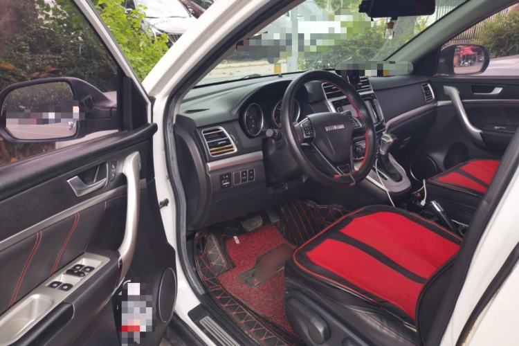 Used Haval M6 2018 Revised Version 1.5T DCT Two-Wheel Drive Elite Edition Driver Seat